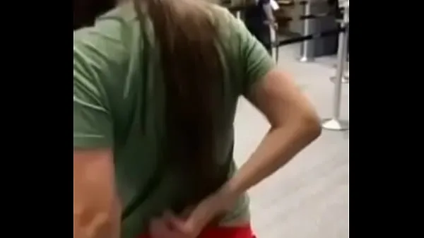 Összesen nagy Anal Plug remove and lick at the gym videó