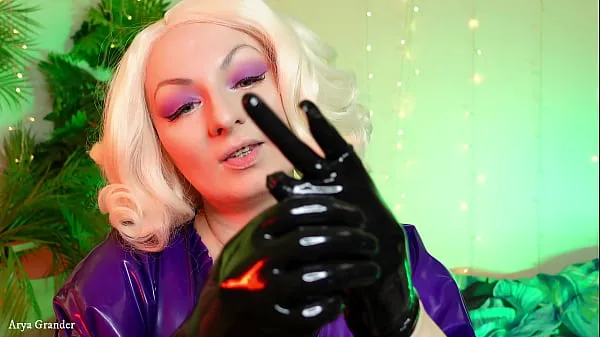 ASMR wearing latex rubber gloves - beautiful hot blonde MILF teasing close up Total Video yang besar