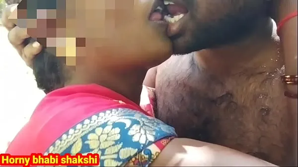 Big Desi horny girl was going to the forest and then calling her friend kissing and fucking total Videos