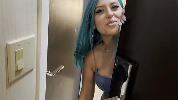 Stora Casting Curvy: Blue Hair Thick Porn Star BEGS to Fuck Delivery Guy videor totalt