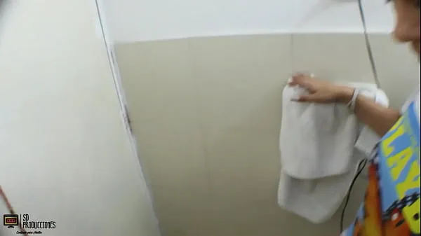 बड़े I find my stepbrother masturbating in the bathroom and I help him finish his handjob CUM-BUTTOCKS PART 1 कुल वीडियो