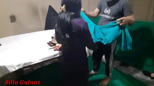 Összesen nagy Indian bhabhi Seduces ladies tailor for fucking with clear hindi audio, Tailor Fucking Hot Indian Woman at his Shop Hindi Video, desi indian bhabhi went to get clothes stitched then tailor fucked her videó