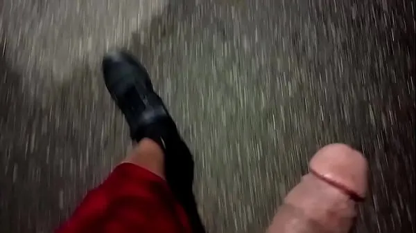 合計 Jofreak1 enjoying a night walk 件の大きな動画