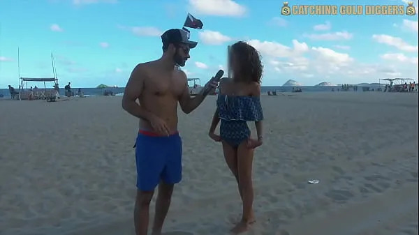 Grande Jovem brasileira magra fica com sua vagina frágil completamente destruída total de vídeos