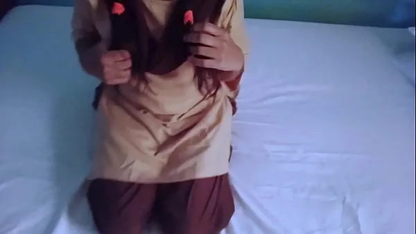 Grandes Indian School girl fucked hard by her Classmate vídeos en total